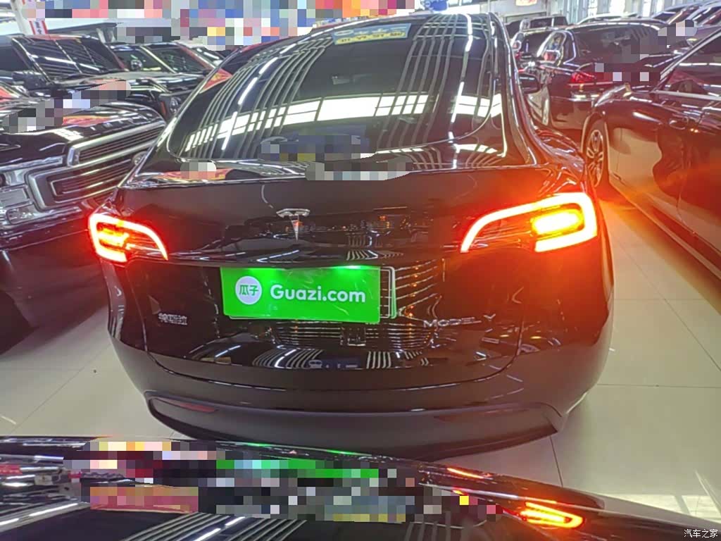 Tesla Model Y, 2023 6