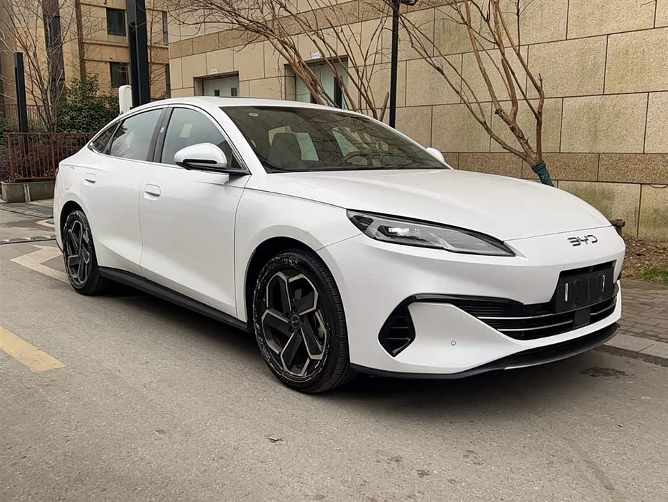BYD Seal 06
