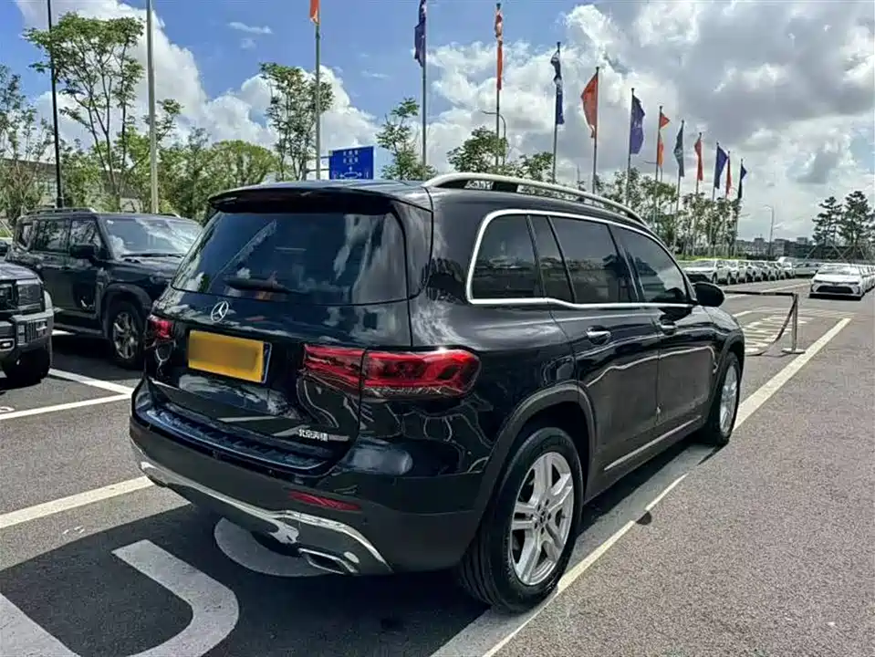 Mercedes-Benz GLB