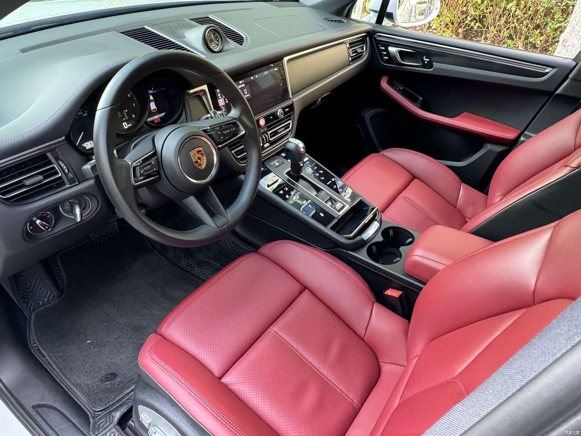 Porsche Macan, 2023 6