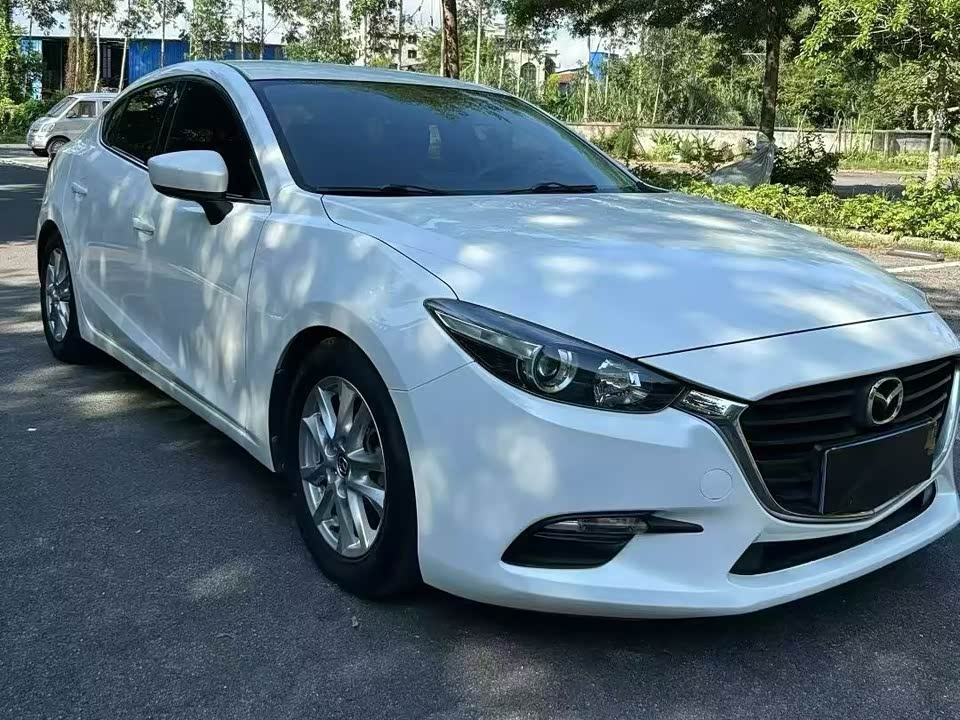 Mazda 3 Angkesaila