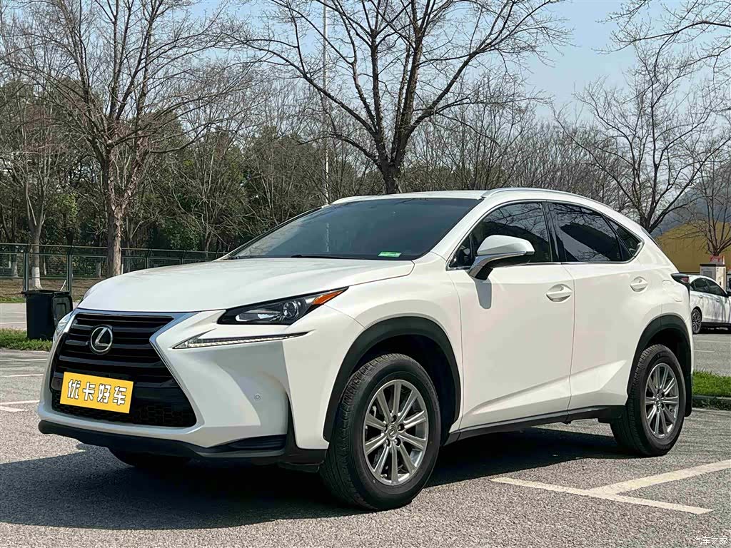 Lexus NX, 2017 1