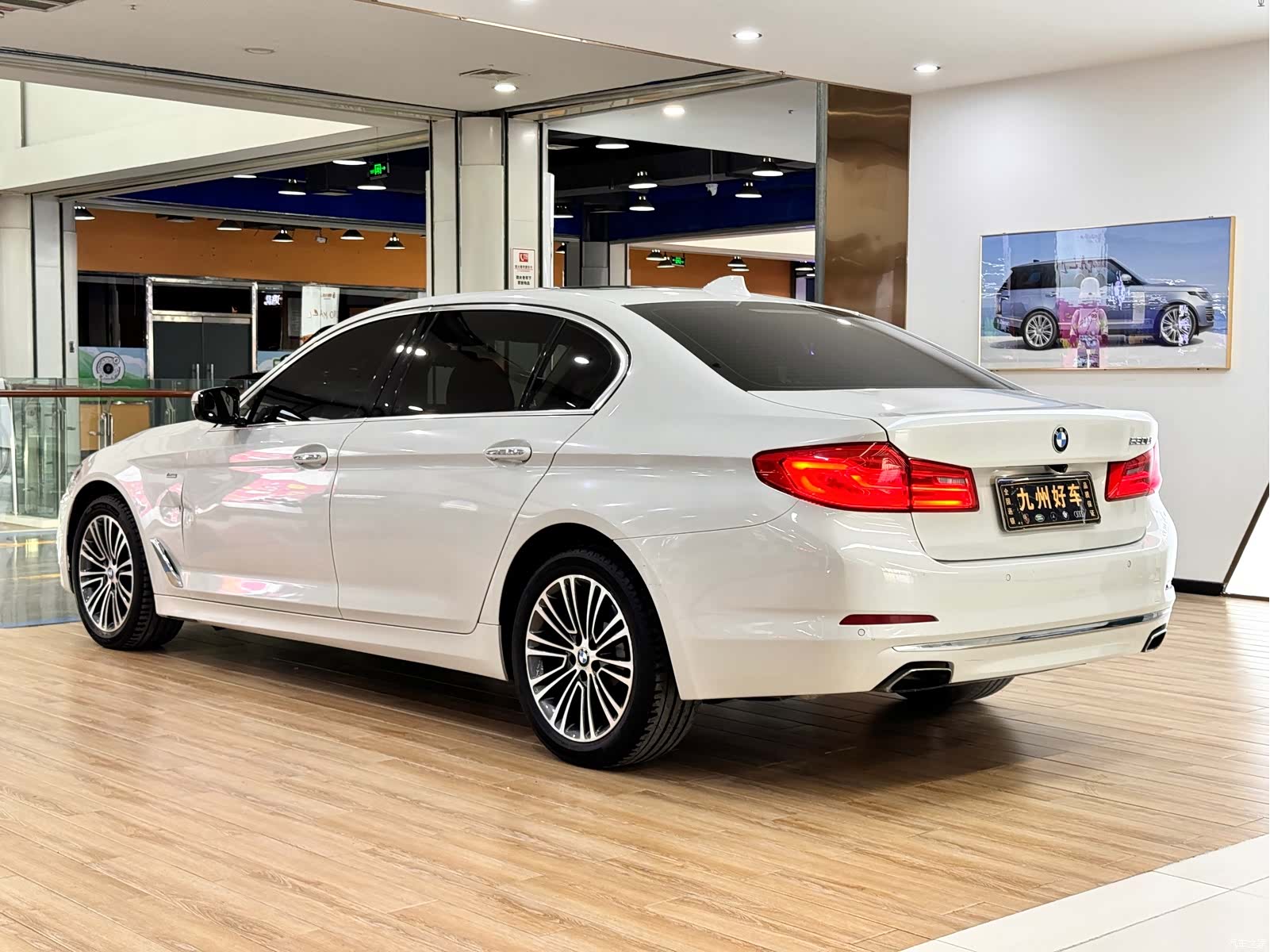 BMW 5 Series, 2018 все фото