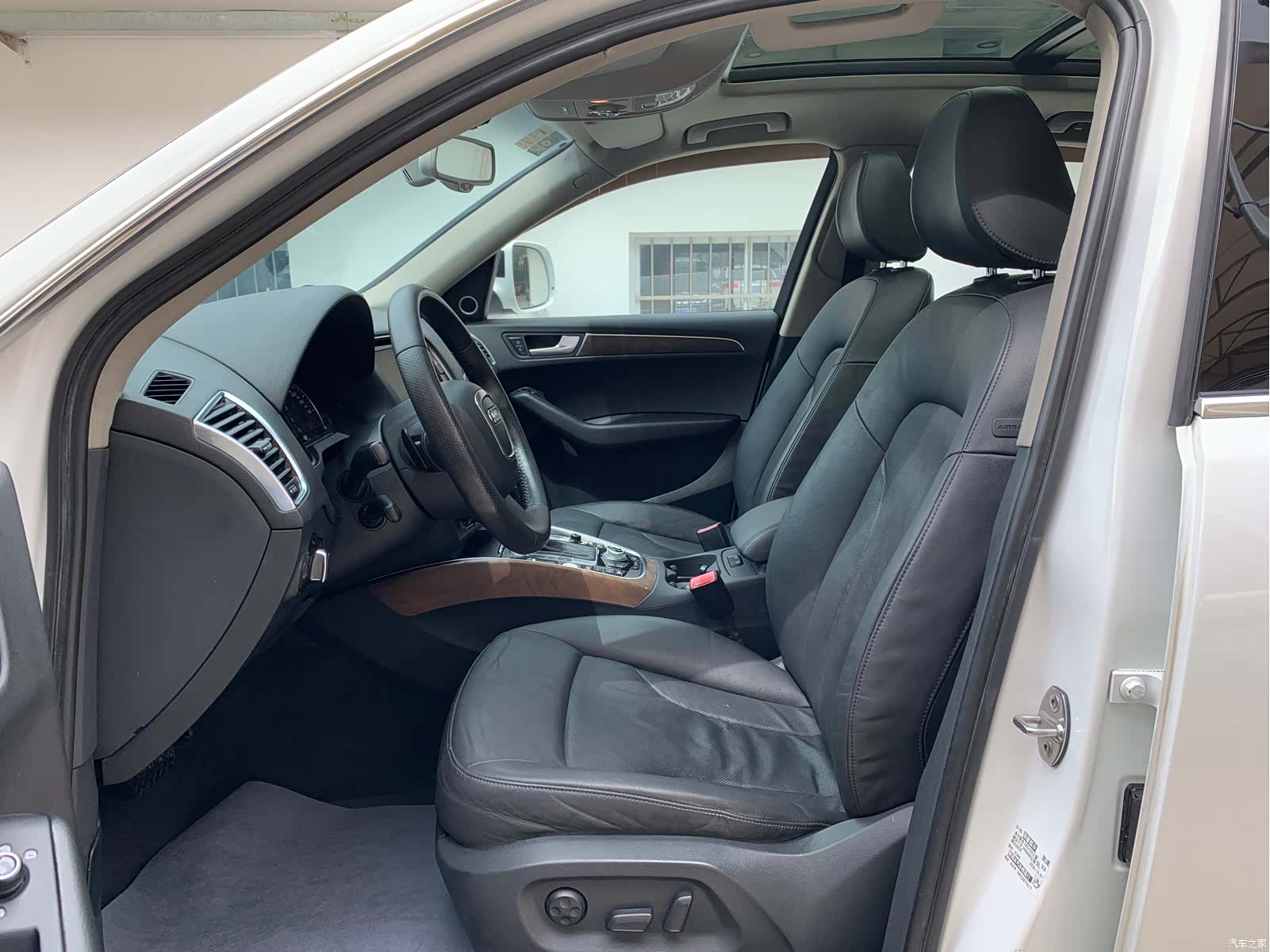 Audi Q5, 2010 4