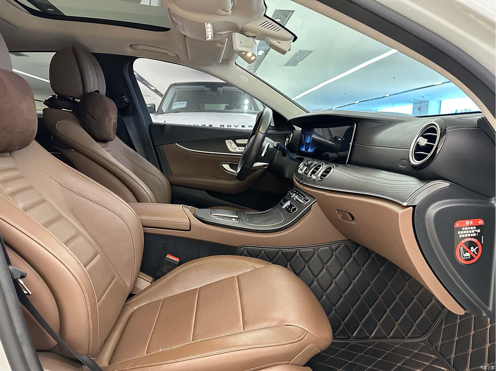 Mercedes-Benz E-Class, 2019 12
