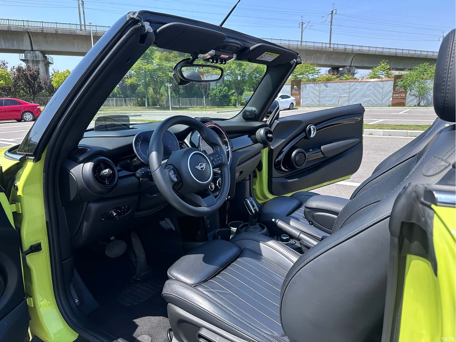 Mini Cooper, 2022 все фото