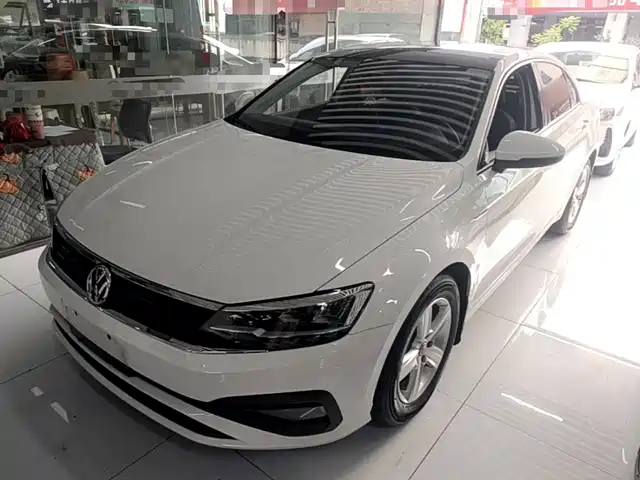 Volkswagen Lamando 2021 — купить из Китая под заказ