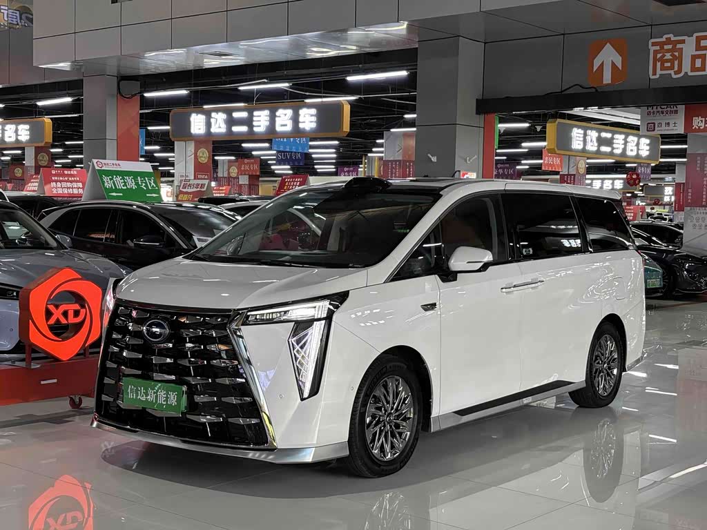 GAC M8