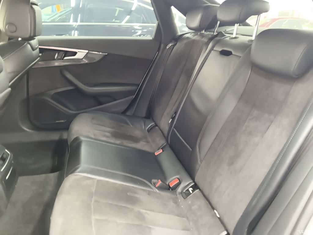 Audi A4L, 2023 17