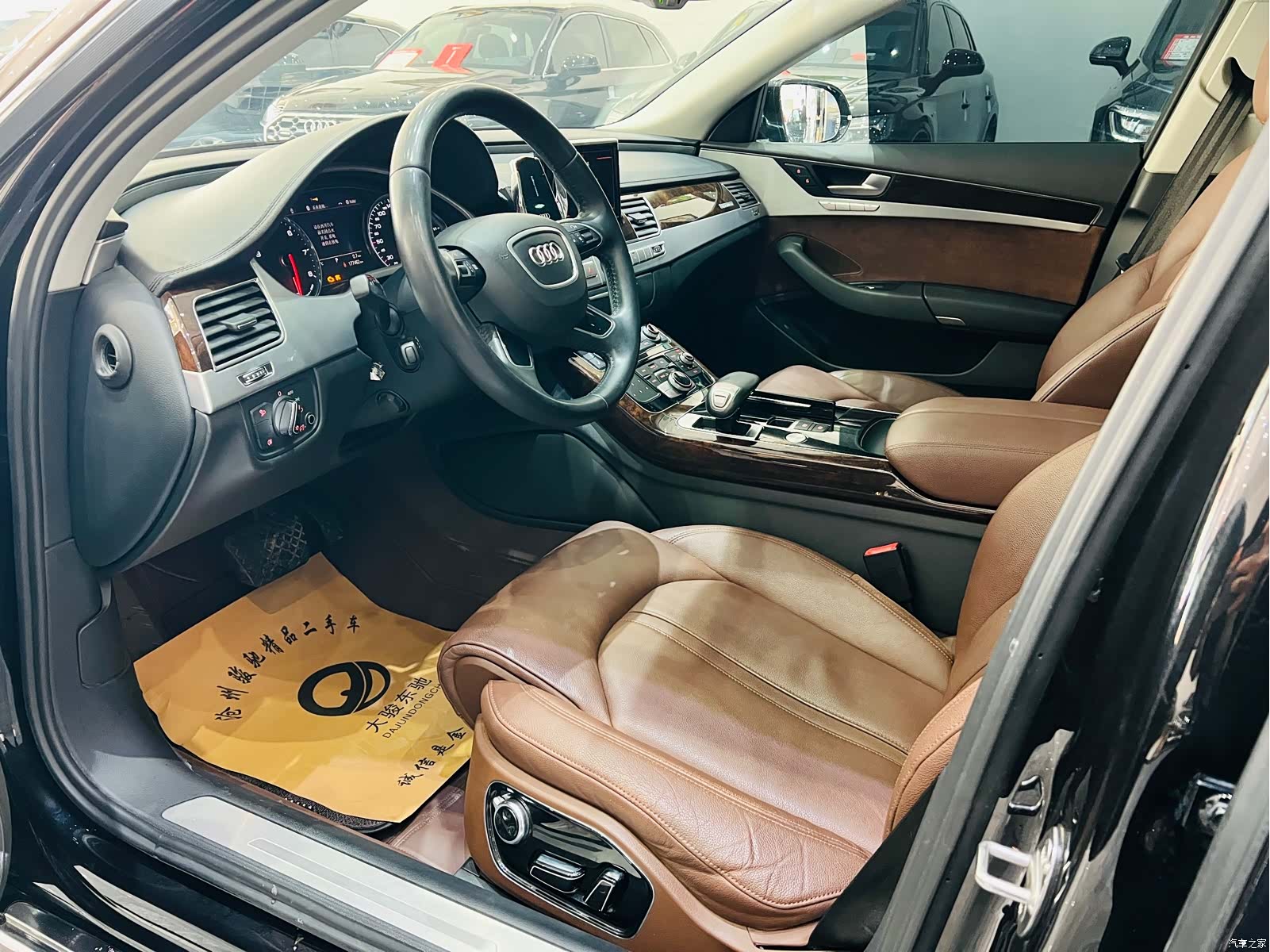 Audi A8L, 2015 4
