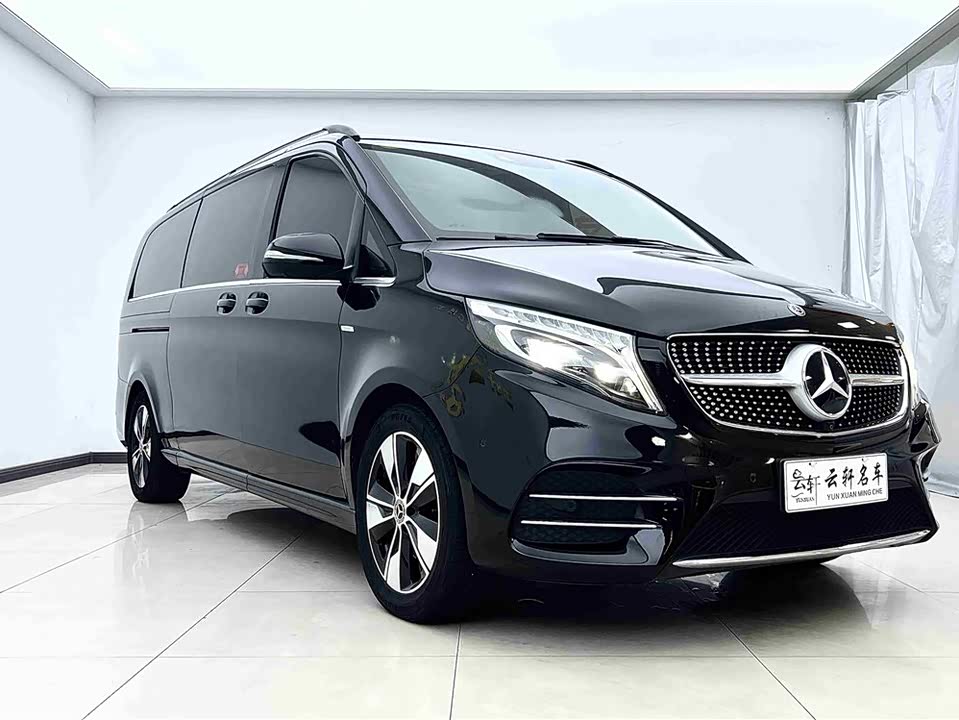 Mercedes-Benz V-class