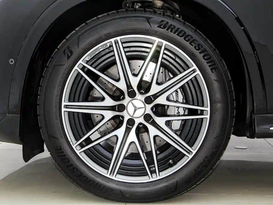 Mercedes-Benz GLC AMG