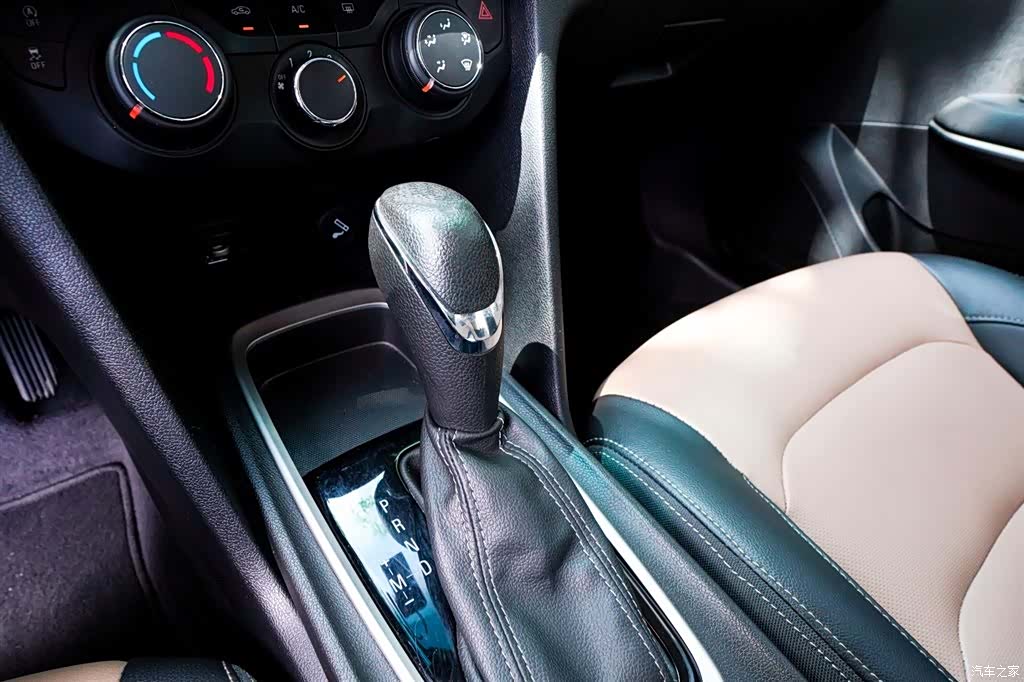 Chevrolet 320, 2020 13