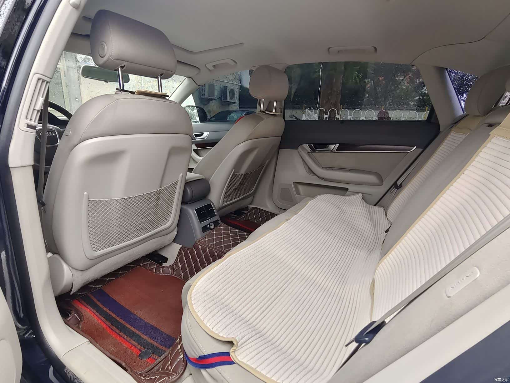 Audi A6L, 2010 6