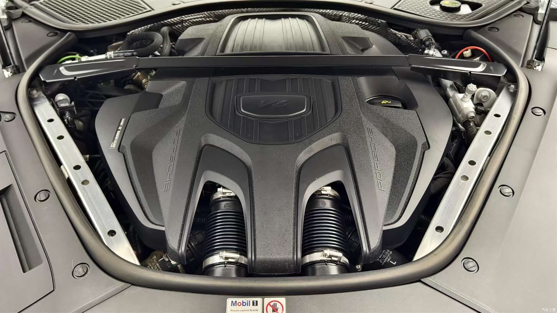 Porsche Panamera, 2022 15