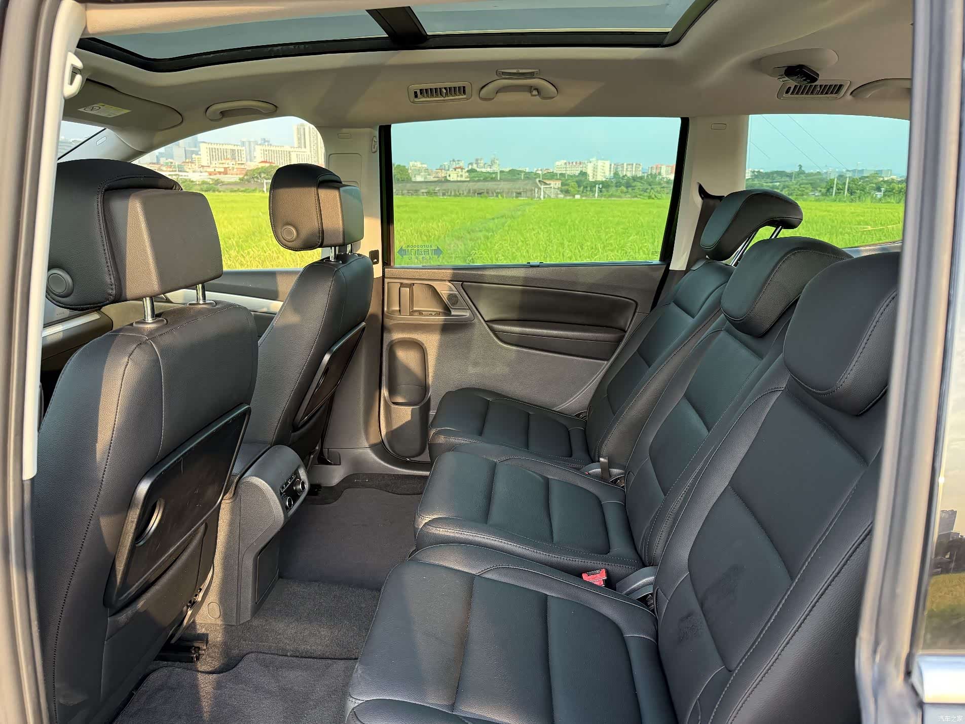 Volkswagen Xia, 2017 13