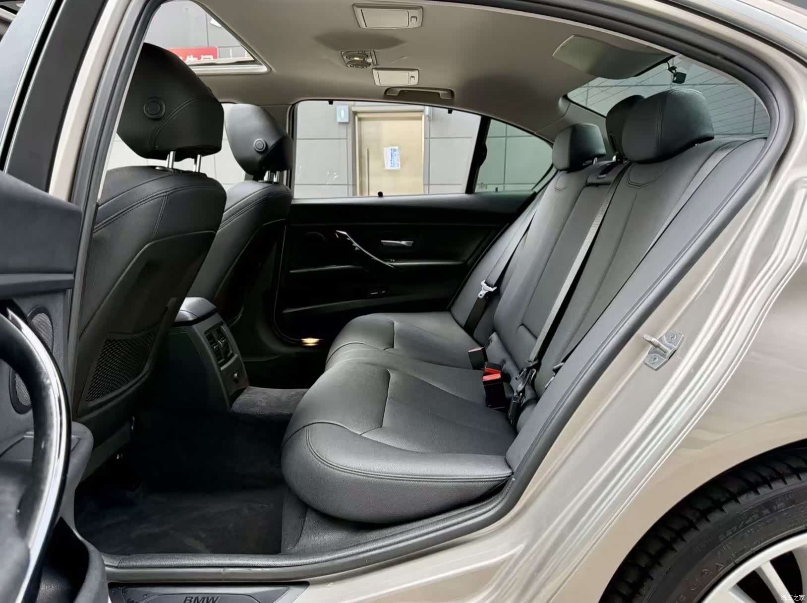 BMW 3 Series, 2018 6