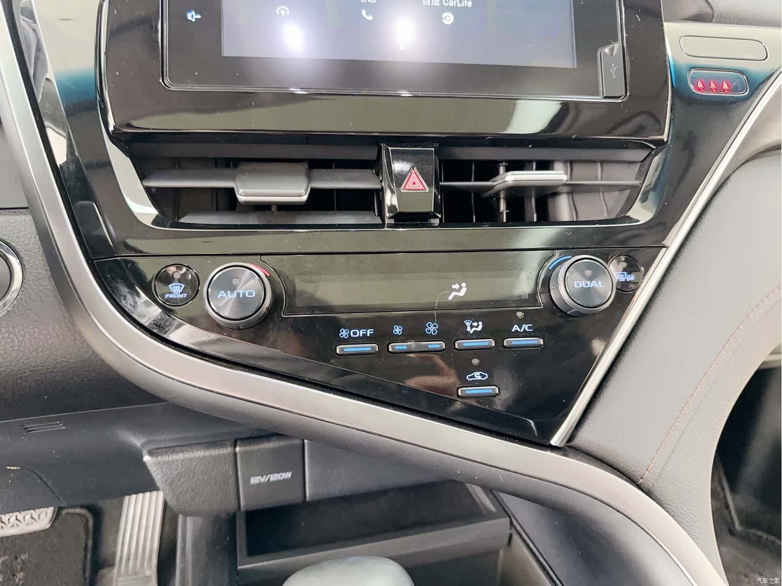 Toyota Camry, 2022 14