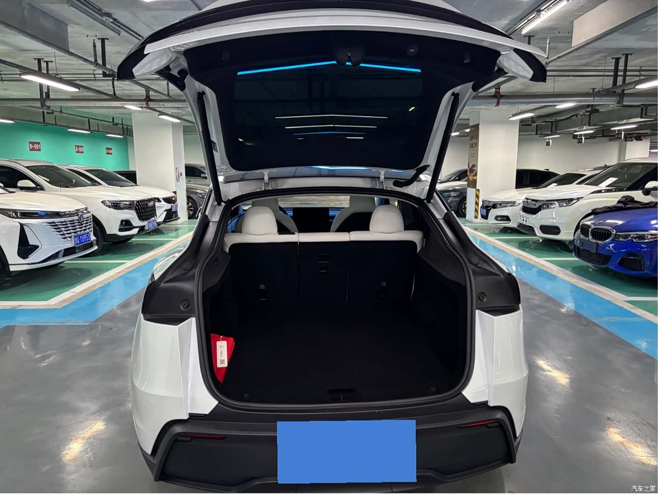 Tesla Model Y, 2025 20