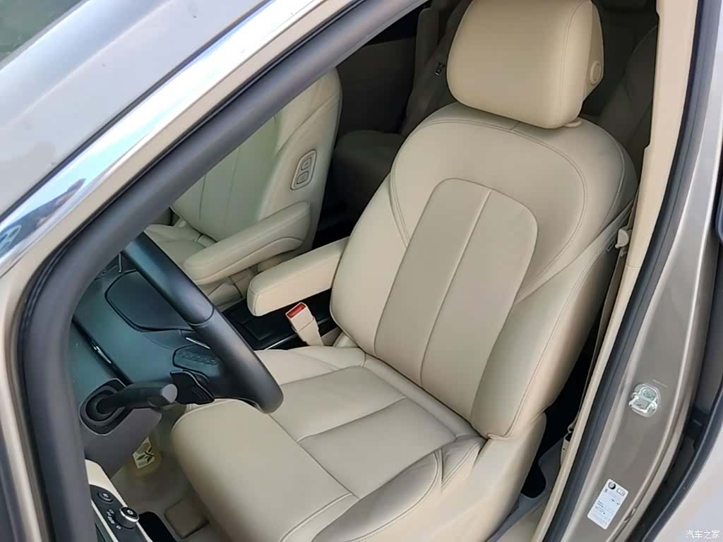 Buick GL8, 2025 15