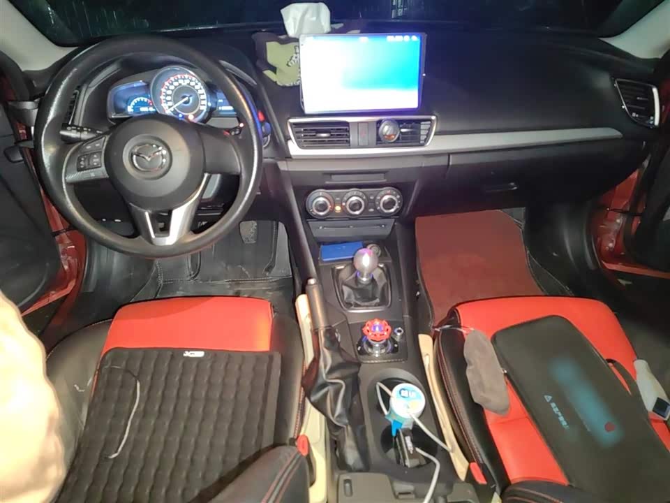 Mazda 3 Angkesaila