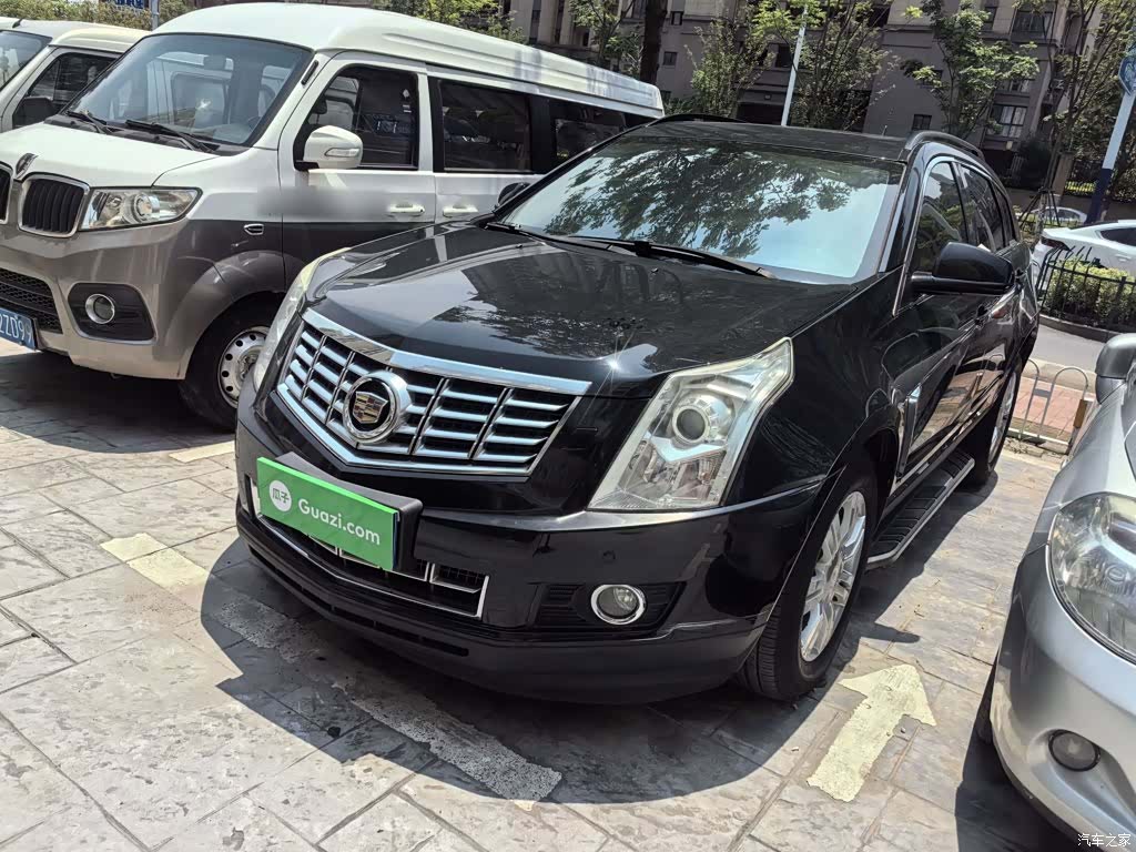 Cadillac SRX, 2015 1