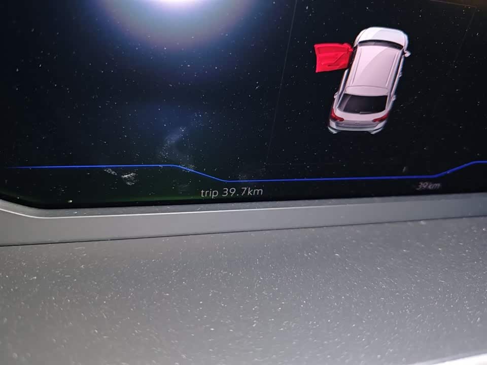 Volkswagen T-ROC exploring Songs