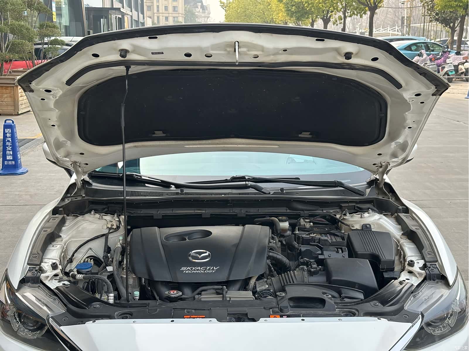 Mazda Atenza, 2017 14