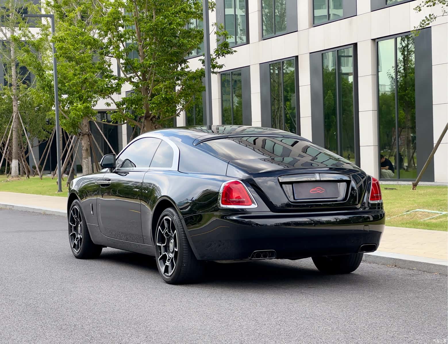 Rolls-Royce Wraith, 2021 все фото