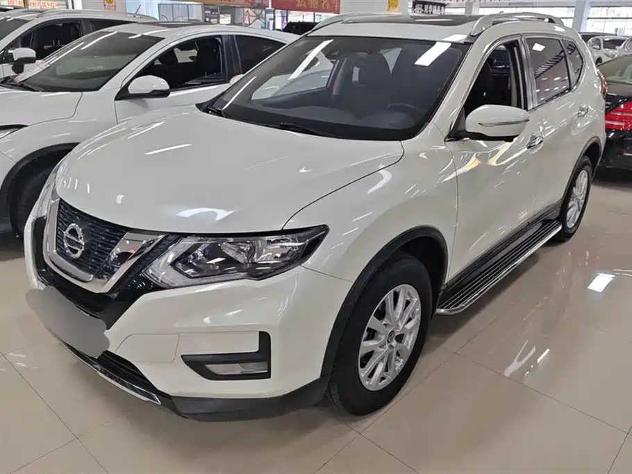 Nissan Qijun