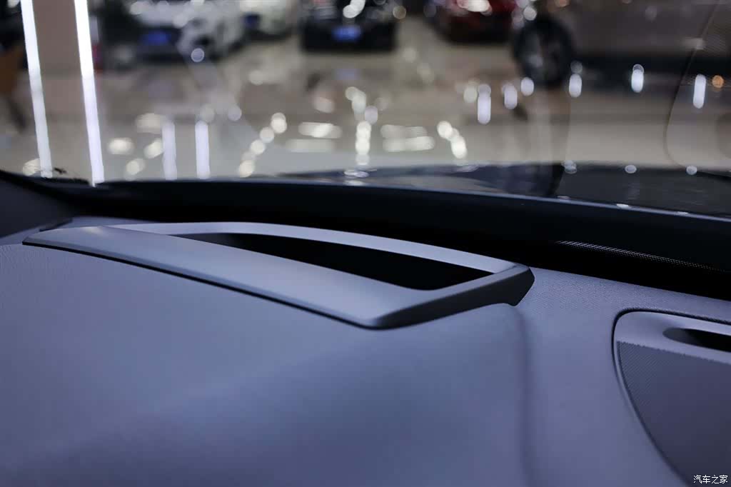 Volvo XC90, 2018 25