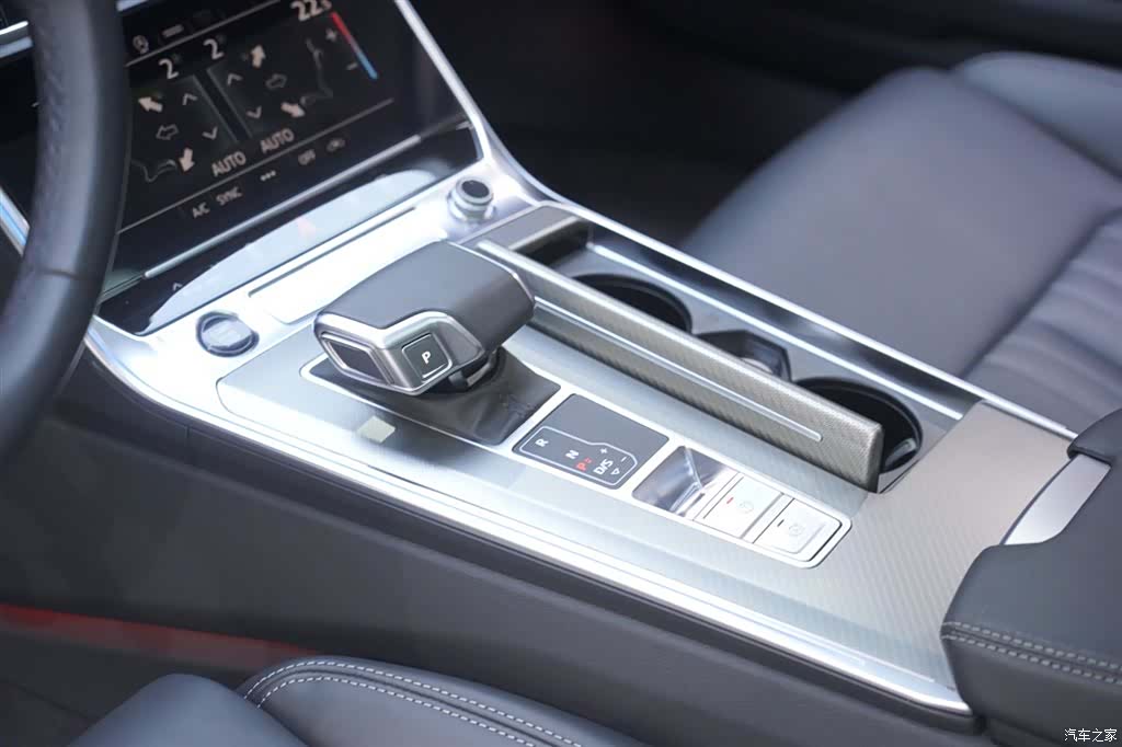 Audi A6L, 2024 13