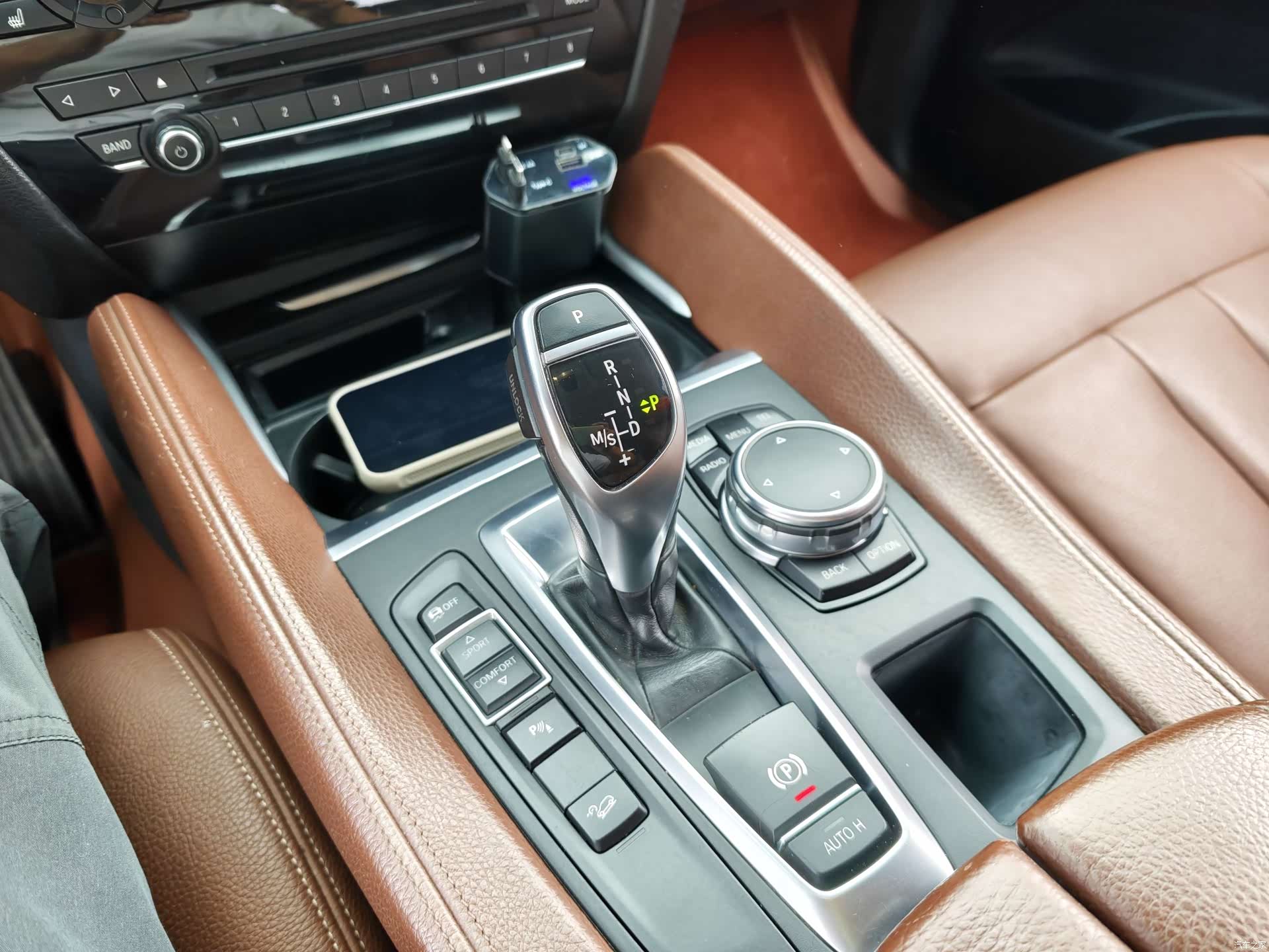 BMW X6, 2015 9