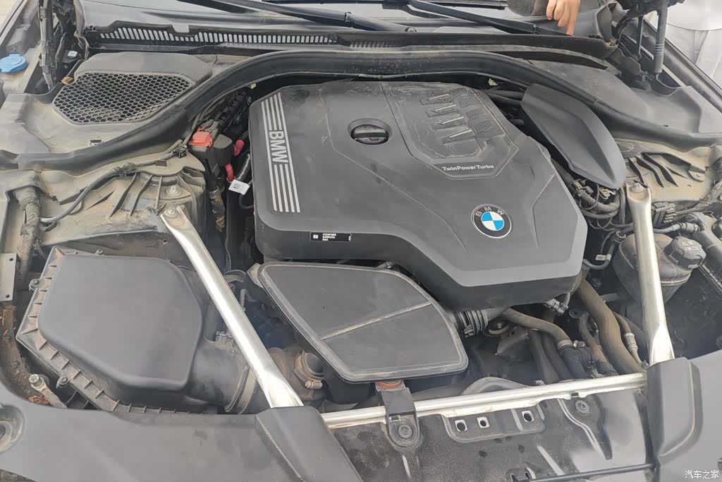 BMW 5 Series, 2023 10