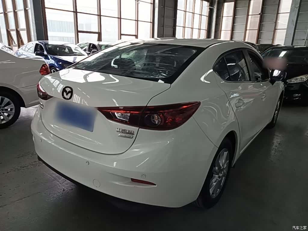 Mazda Mazda3, 2016 7