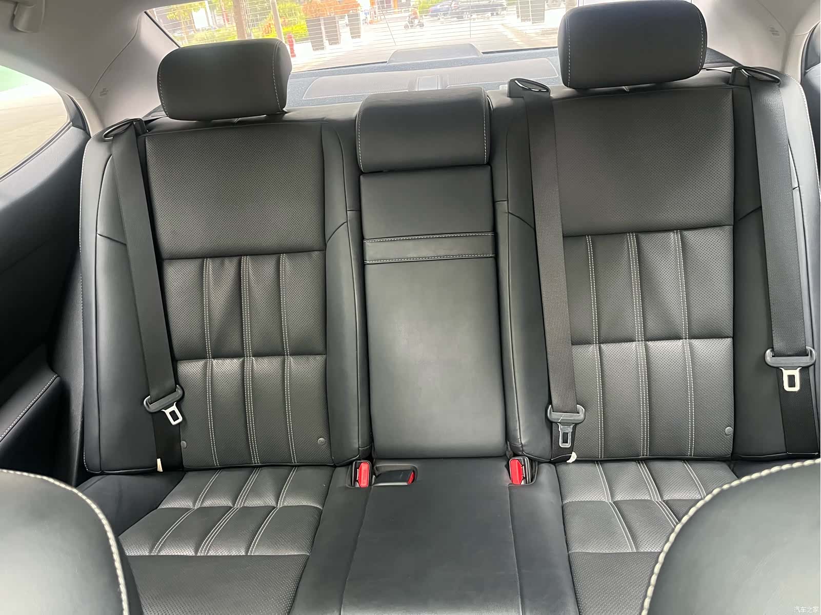 Lexus ES, 2018 37