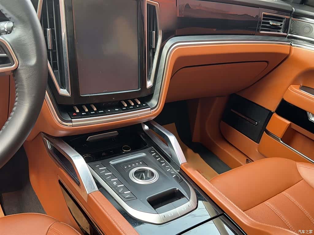 Zotye T700, 2018 6
