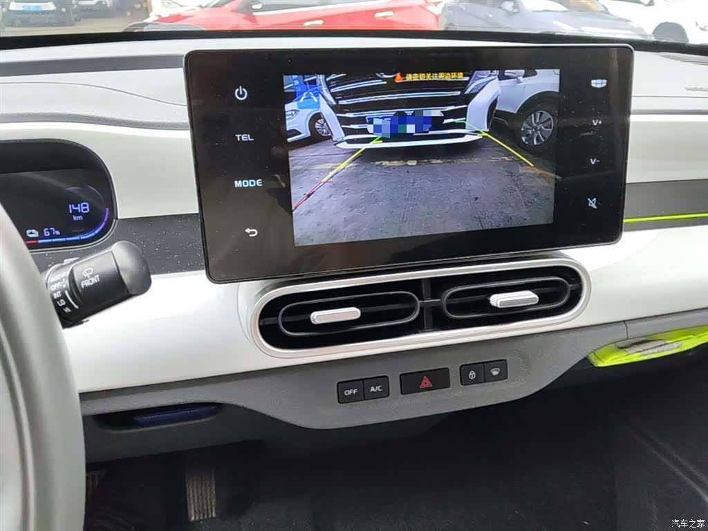 Geely Panda, 2025 13