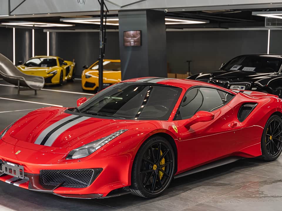 Ferrari 488