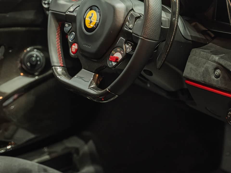 Ferrari 488