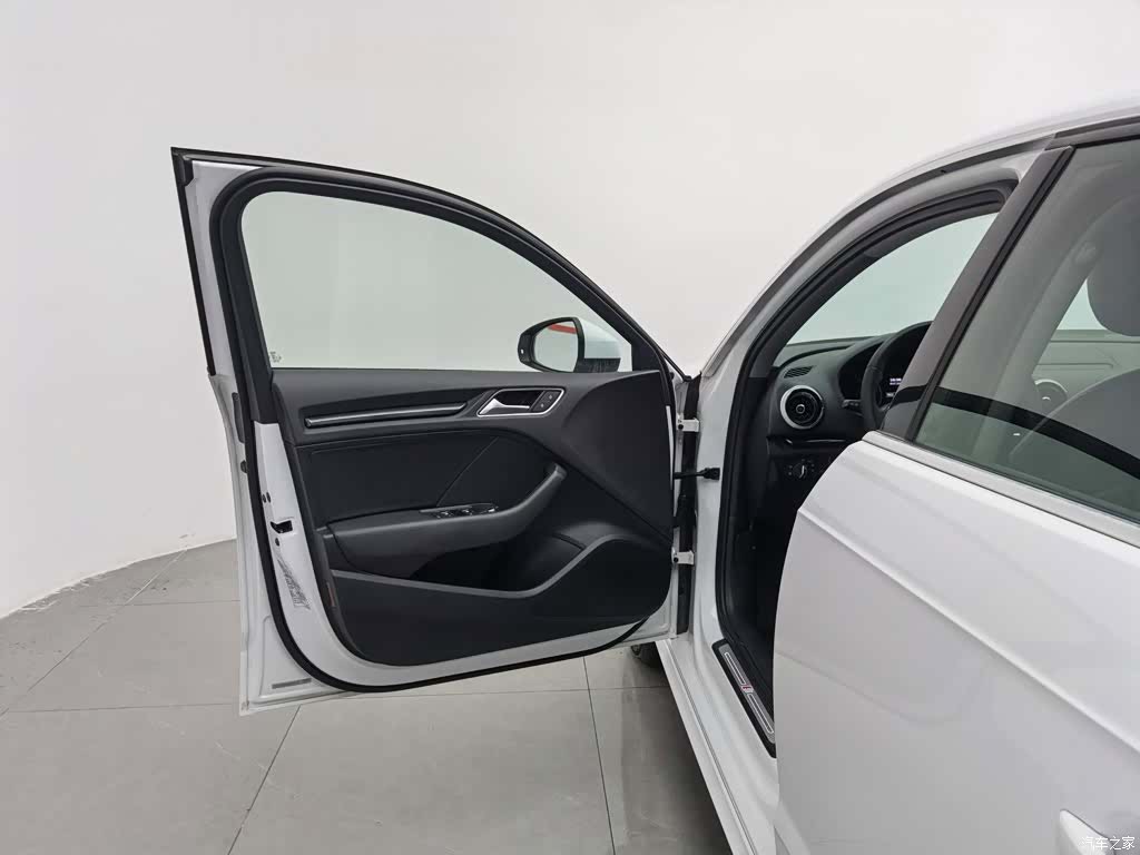 Audi A3, 2019 8