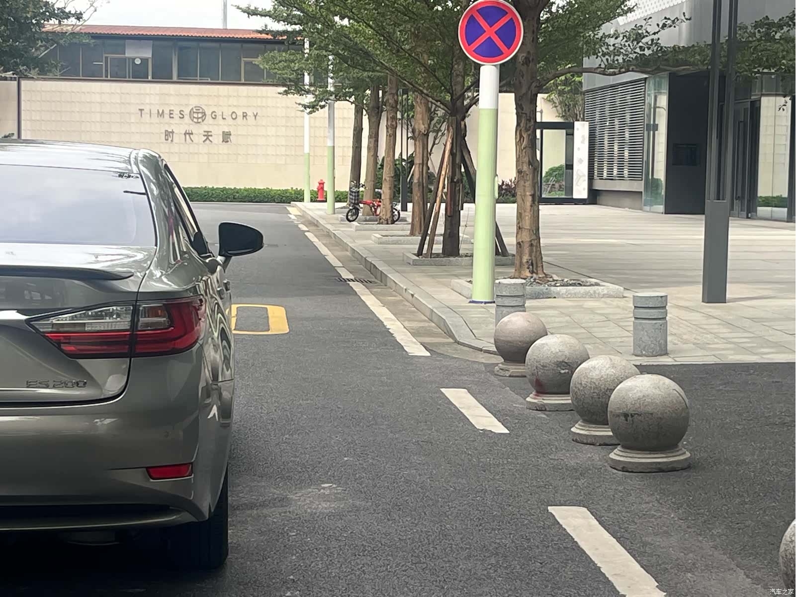 Lexus ES, 2018 8