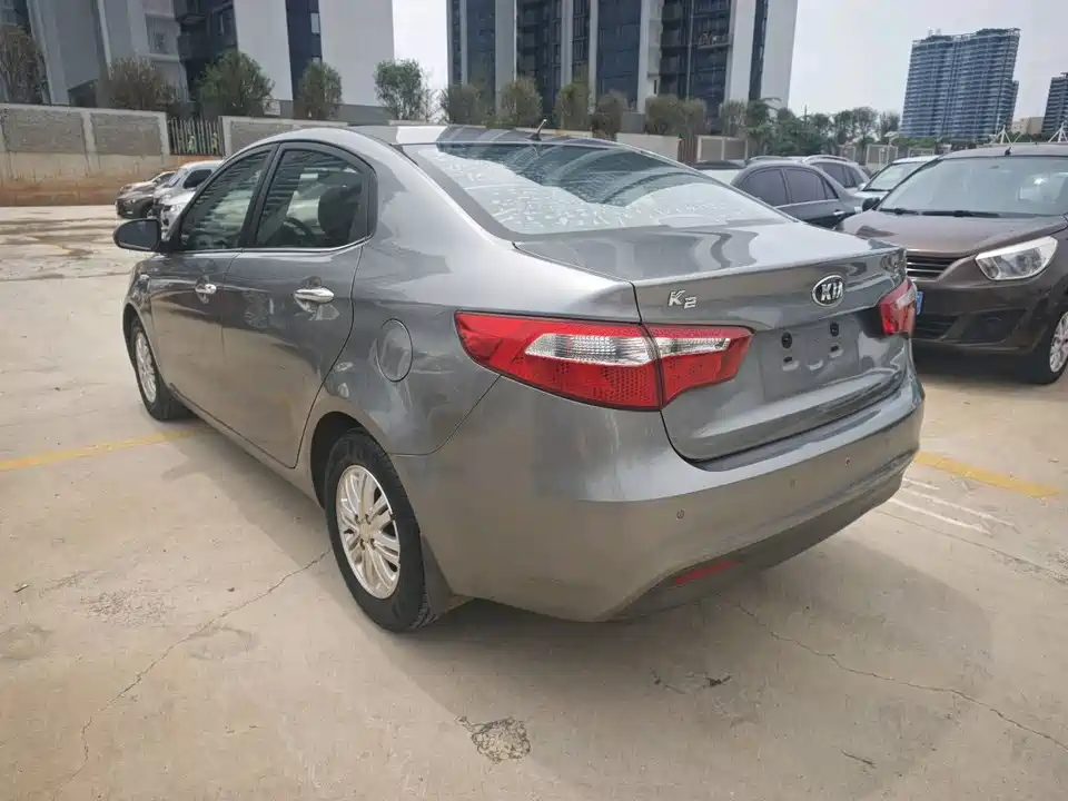 Kia K2