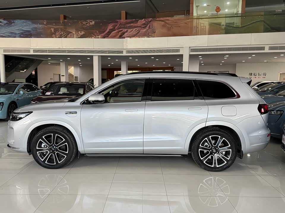 AITO Ask the world M7