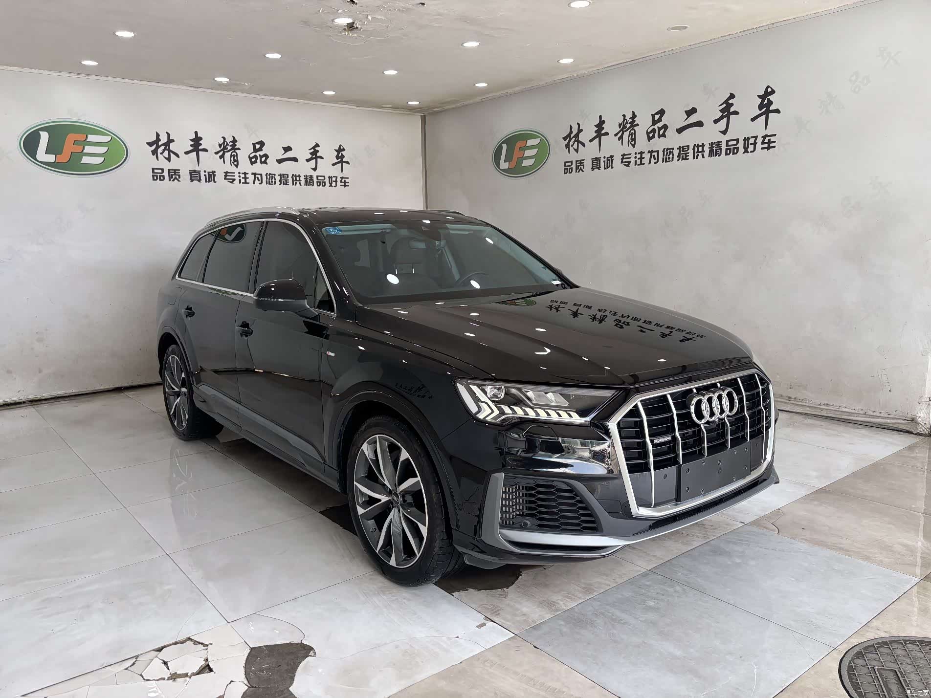 Audi Q7, 2023 3