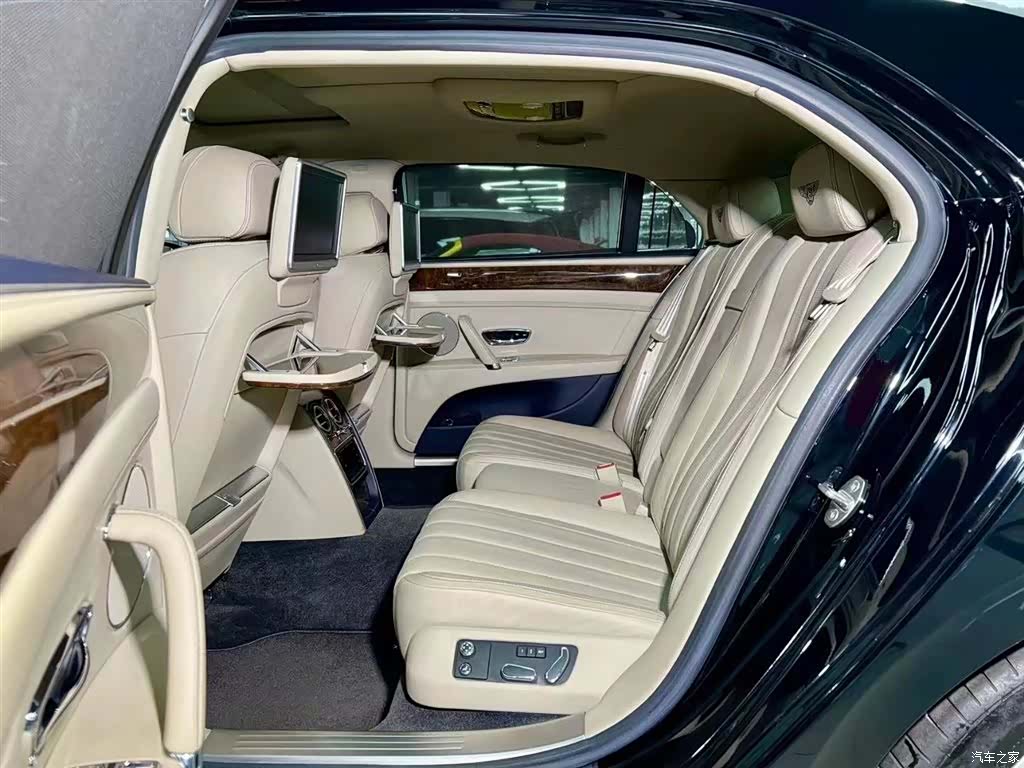 Bentley Flying Spur, 2017 6