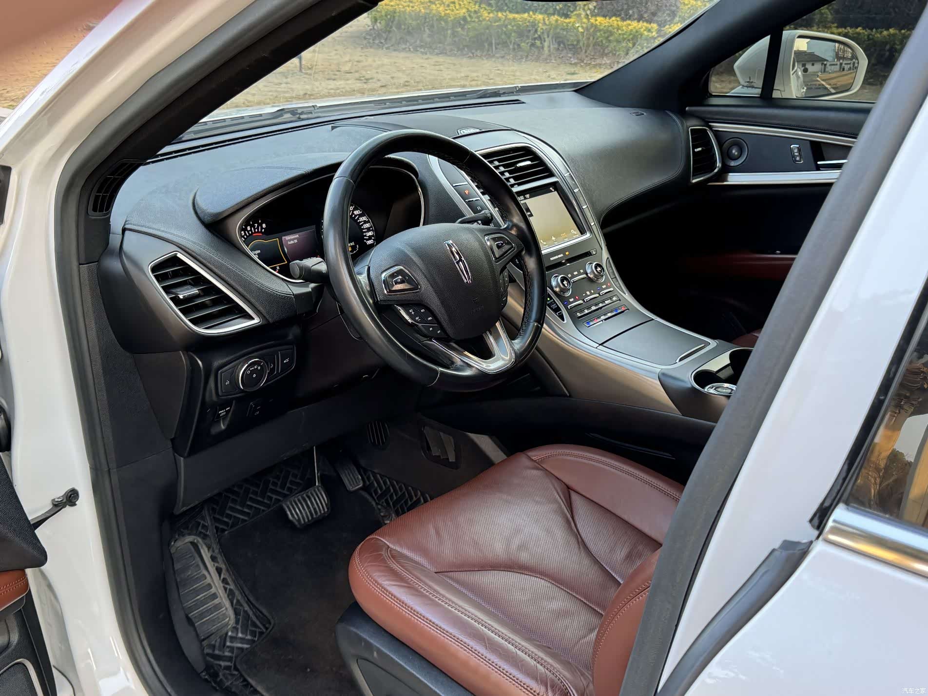 Lincoln MKX, 2017 11