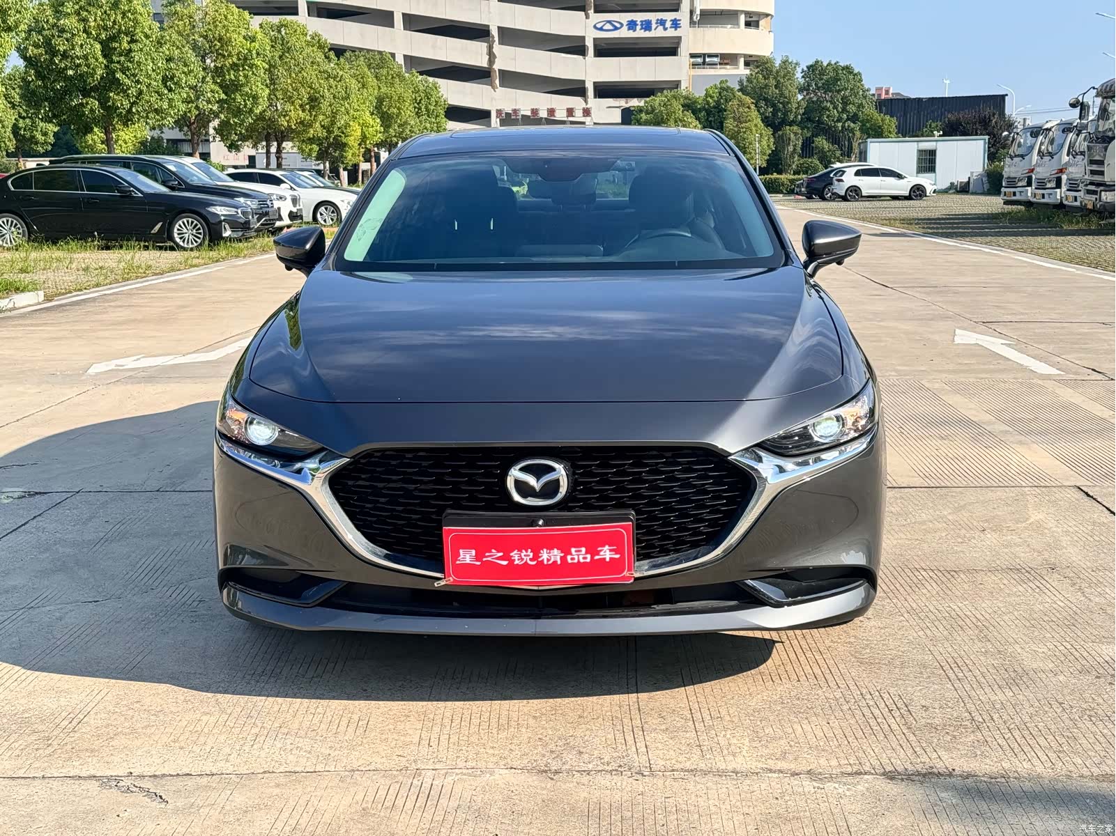 Mazda Mazda3, 2023 2