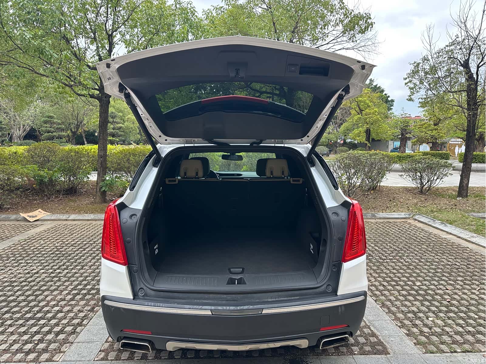 Cadillac XT5, 2017 9