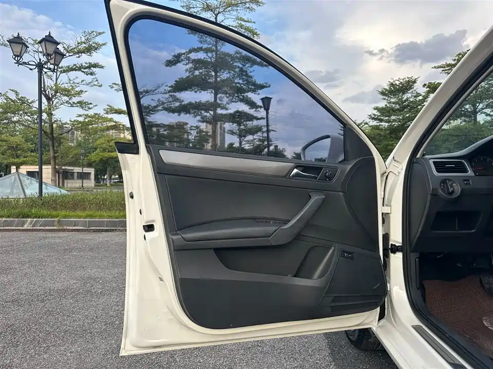 Volkswagen Santana